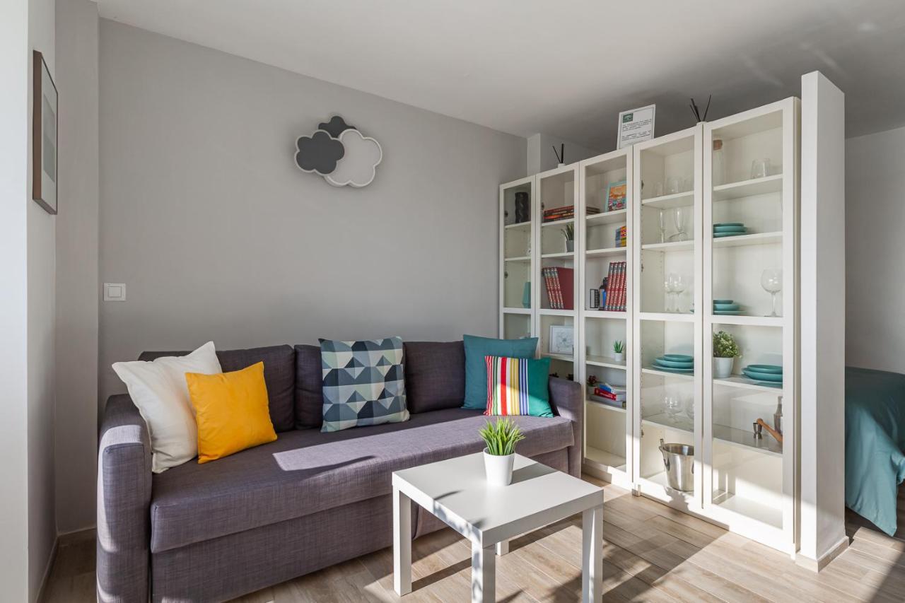 Juan El Fuerte Apartment ตอร์เรโมลิโนส ภายนอก รูปภาพ