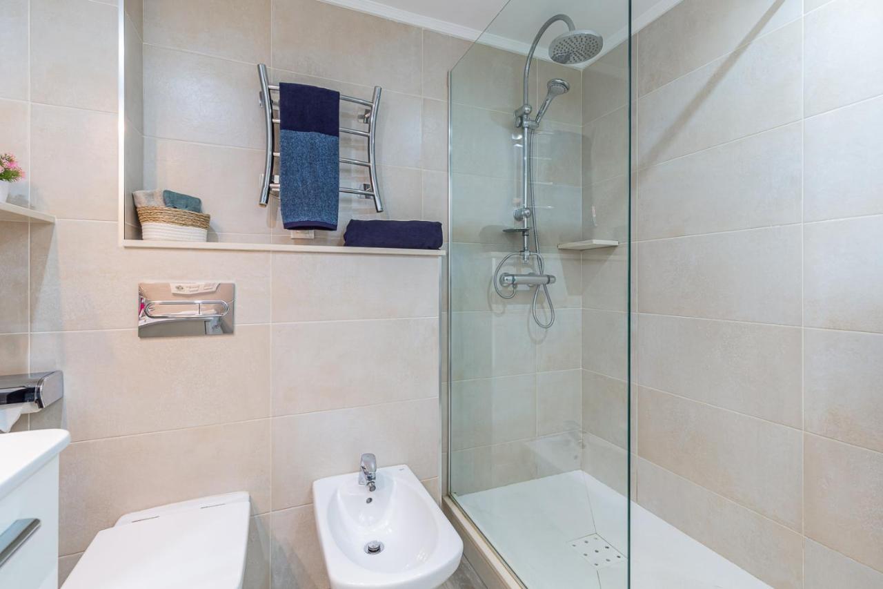 Juan El Fuerte Apartment ตอร์เรโมลิโนส ภายนอก รูปภาพ