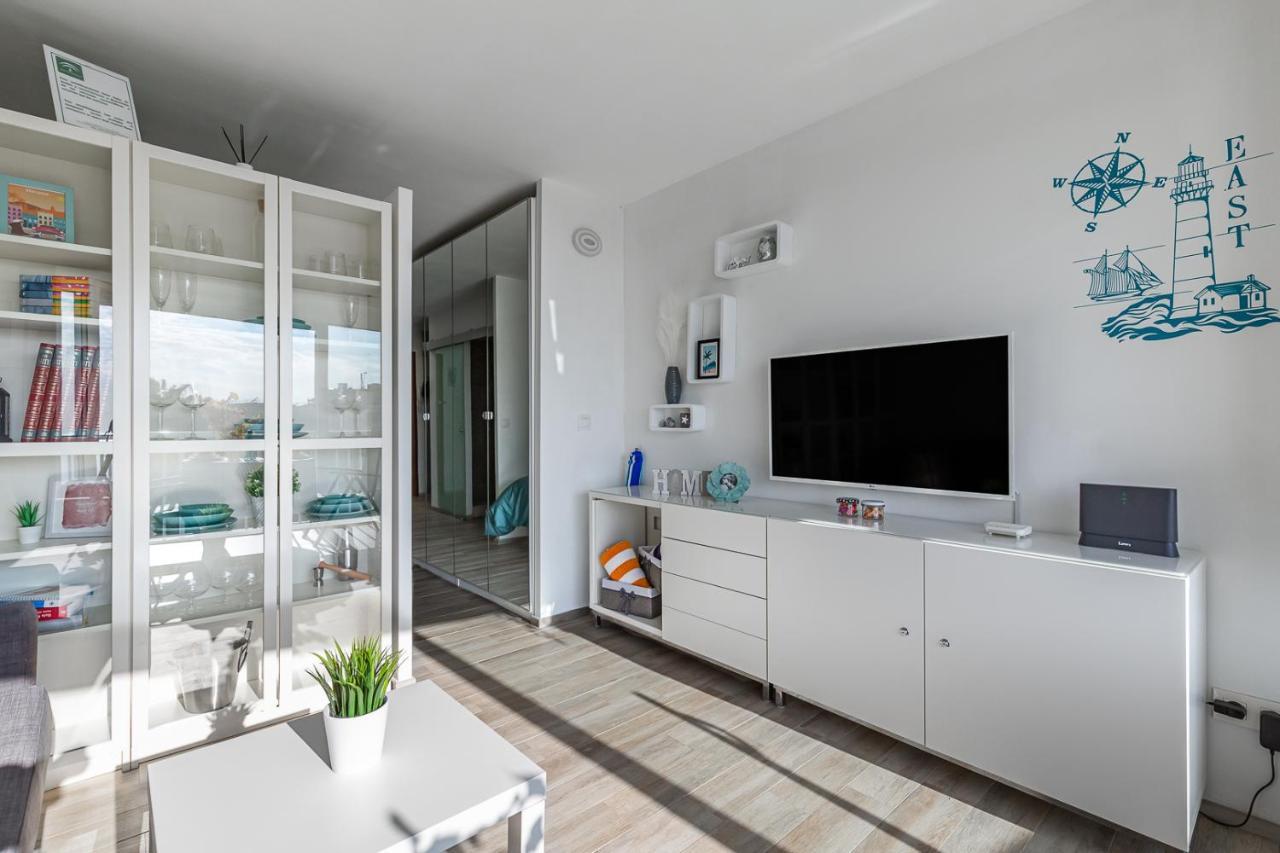 Juan El Fuerte Apartment ตอร์เรโมลิโนส ภายนอก รูปภาพ